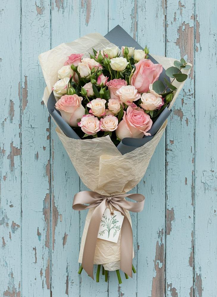 Букет цветов из: Розы в Добрянке