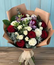 Букет цветов из:  Розы и Альстромерии в Добрянке