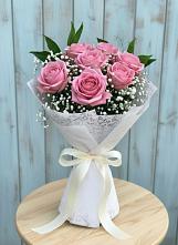 Букет цветов из:  Розы в Добрянке