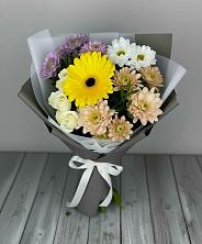 Букет цветов из:  Розы, Герберы и Хризантемы в Добрянке