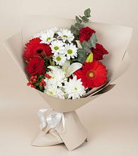 Букет цветов из:  Розы, Хризантемы, Герберы и Лилии в Добрянке