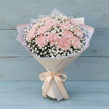 Букет цветов из:  Гвоздики в Добрянке