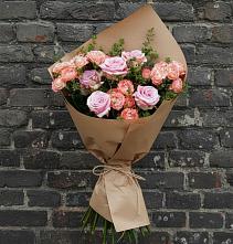 Букет цветов из:  Розы в Добрянке