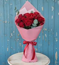 Букет цветов из:  Розы в Добрянке