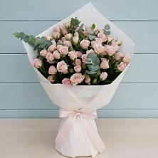 Букет цветов из:  Розы в Добрянке