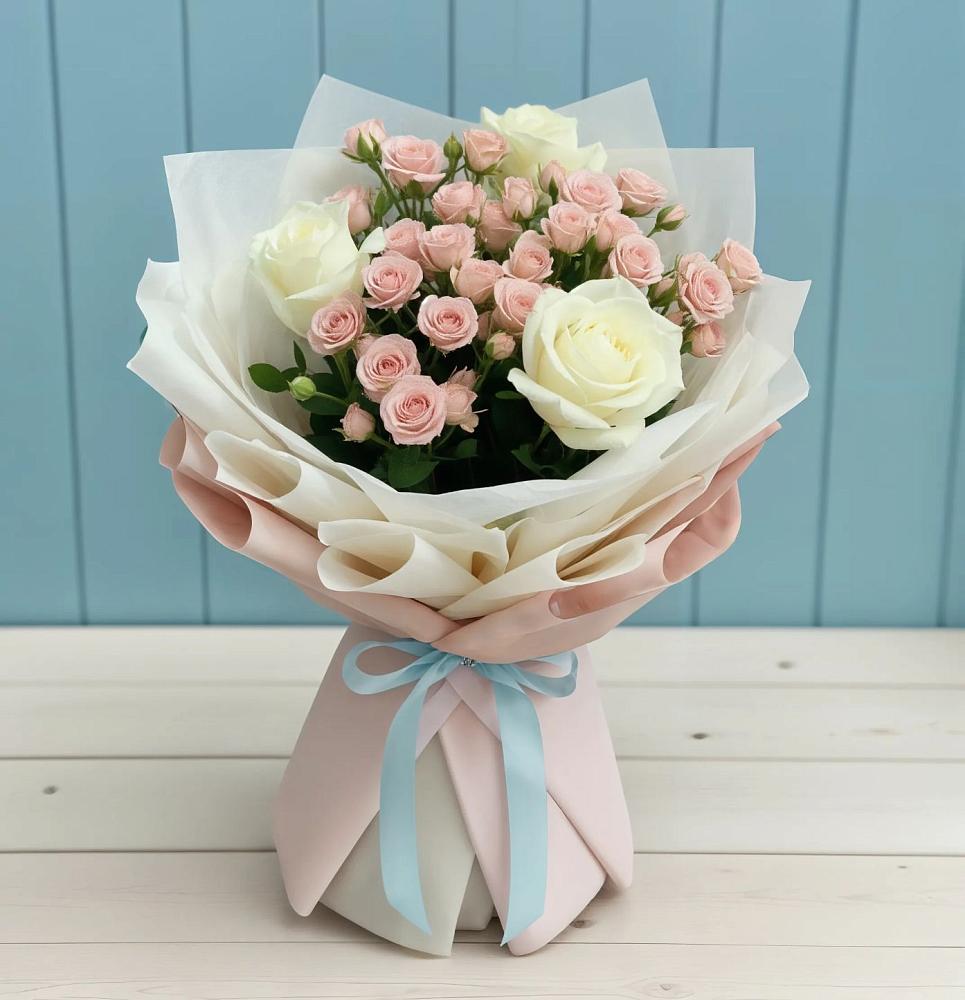 Букет цветов из: Розы в Добрянке