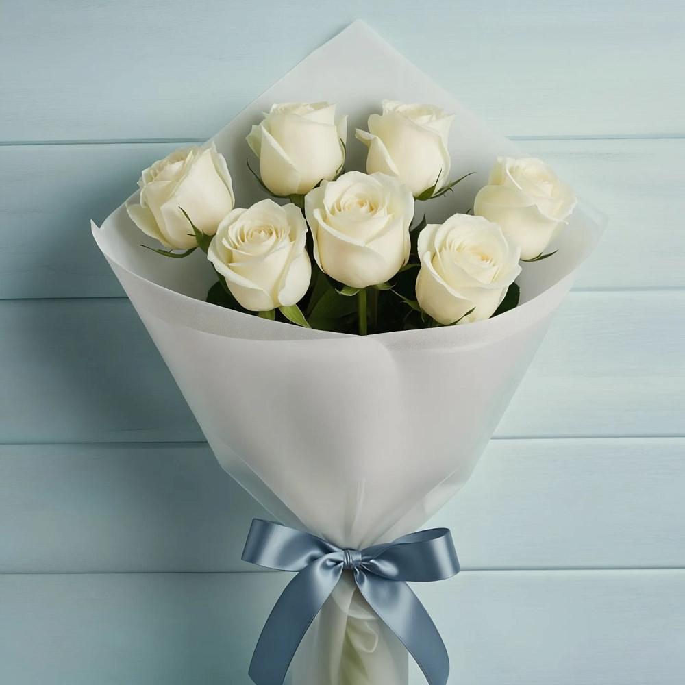 Букет 7 Белых роз Эдлесс Лав в Добрянке
