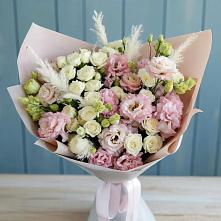 Букет цветов из:  Альстромерии и Розы в Добрянке
